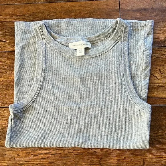 Treasure & Bond Tops - Treasure & Bond Muscle tank